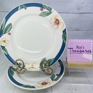 Citation SAVANNAH GROVE Petit Flora Magnolia Berry  Stoneware Dinner Plate Set 2